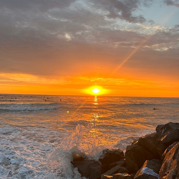 Meet your Posher, Jessica - Picture 5 of 6